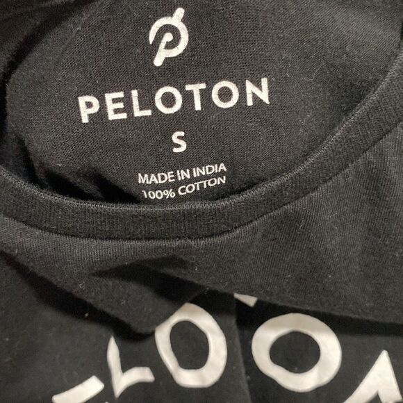 Peloton Century Black Short Sleeve T- Shirt Size Small - Picture 2 of 6